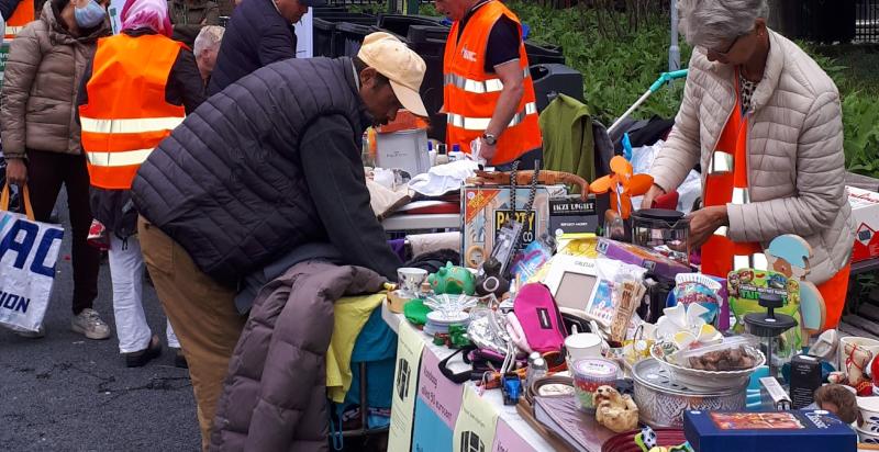 Pop-up milieupark met informatiekraampjes