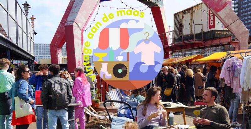 Vintagemarkt met de woorden Vintage aan de Maas ervoor