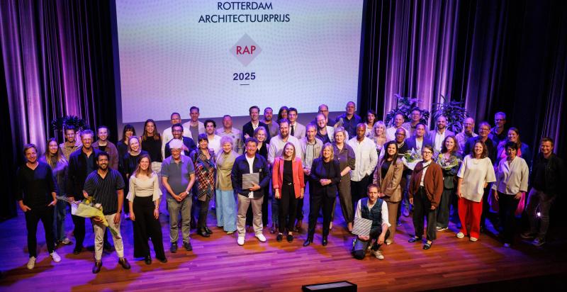 Groepsfoto winnaars Rotterdam Architectuurprijs
