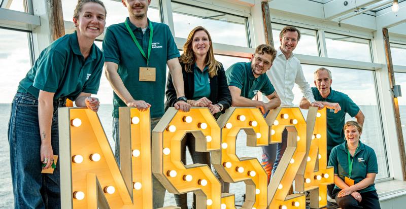 Zeven mensen van de organisatie van North Sea Seaweed 2024 op een rijtje